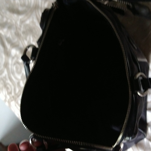 Coach Signature Jacquard Striped Python Black Satchel - Picture 9 of 10